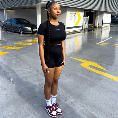 SL ACTIVE CROP BLACK